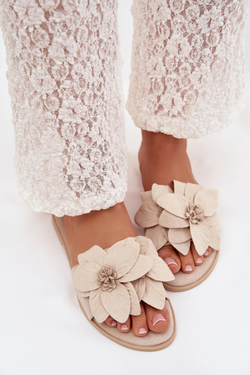 isocèle Pantoufles pour femmes Avec des décorationsi avec des motifs florauxami couleur ivoire Elzoria