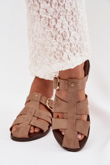 Zand kleur dames slippers met brede hakken en gouden bandjes met gespen Elzora