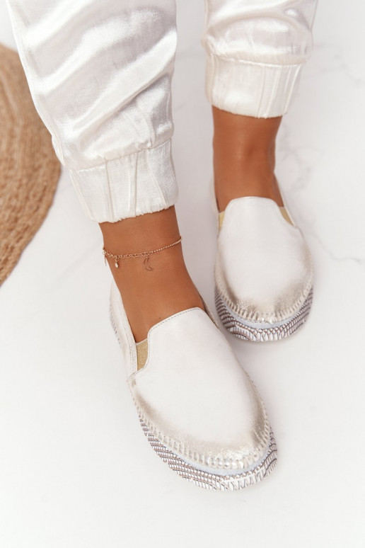 Dames schoenen Het heeftciejka Persistent model Leer gouden kleur 03512-25