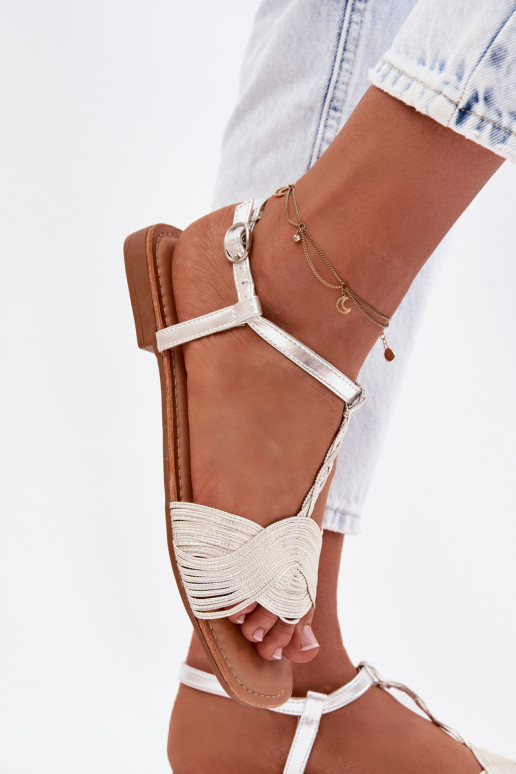 Sandales plates pour femmes couleur argent Nexora