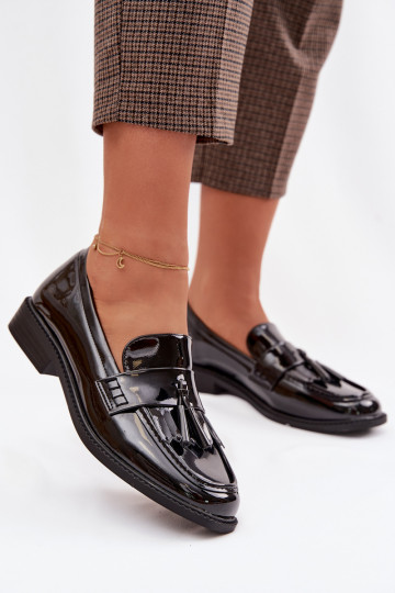 Lakkende mocassins voor dames met kwasten zwarte kleur Galera 2