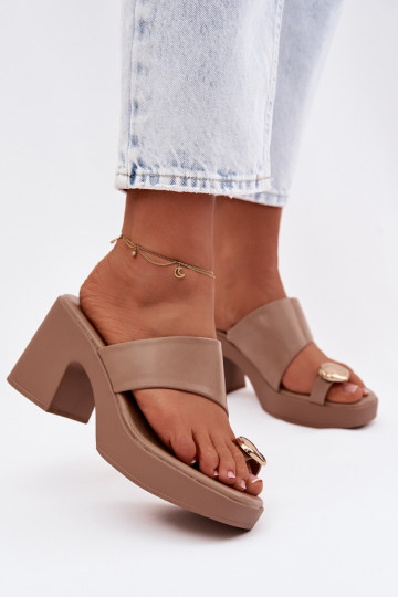 Damenhausschuhe Ermöglicht SłupkoZuym Obcasie Ze goldene Farbem Detalem Beige Sinora 2