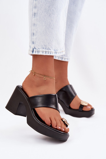 Dames slippers met kolomvormige hak en gouden details zwarte kleur Sinora 2