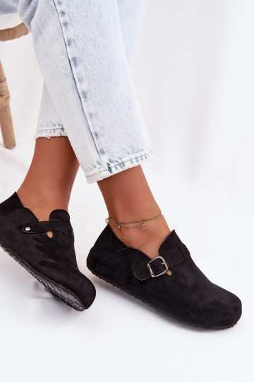 Dames schoenen van kunstleer met gespen in zwart Ismora