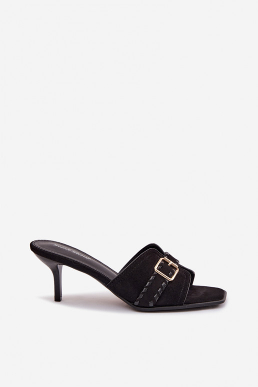 Pantoufles pour femmes avec des talons fins avec des sangles I Złotą avec boucles couleur noire Jelira