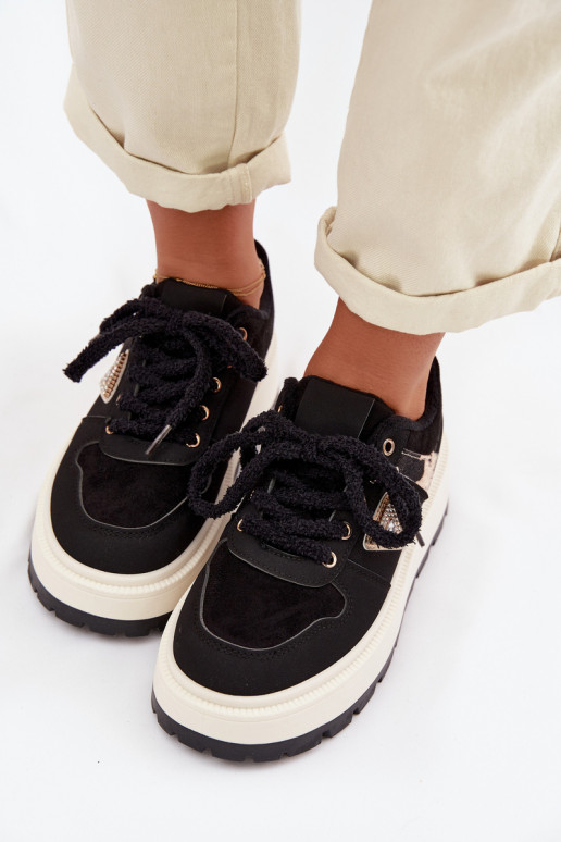 Chaussures modèle baskets Féminin avec une plateforme couleur noire Florinda