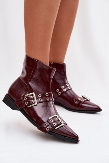 Damen Stiefeletten mit Lackeffekt und breiten Absätzen mit Riemchen und Schnallen in Bordeauxfarbe Hamira 2