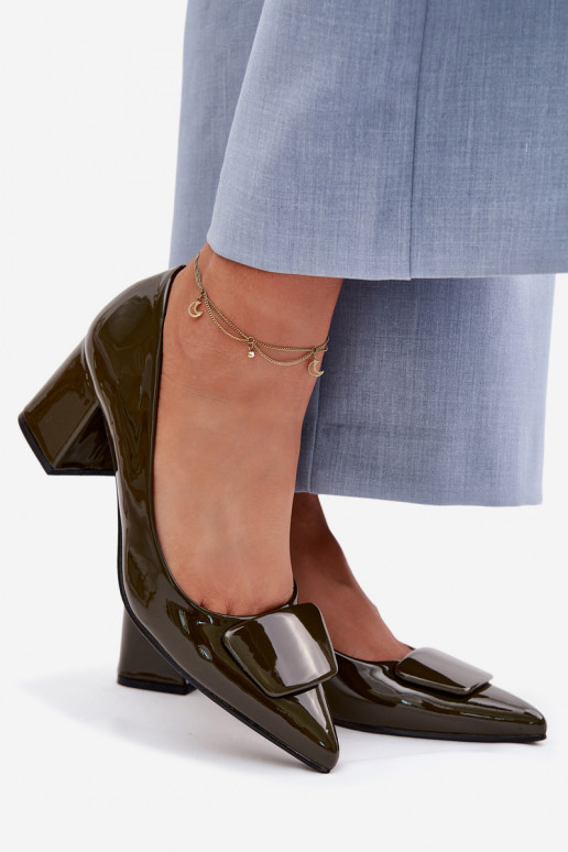 met lakeffect Schoenen met hakken met ornamenten kaki kleuren Isoline