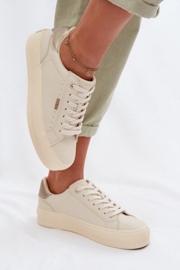 Sportliche Schuhe mit Plattform Big Star TT274806 sandfarbene Farbe