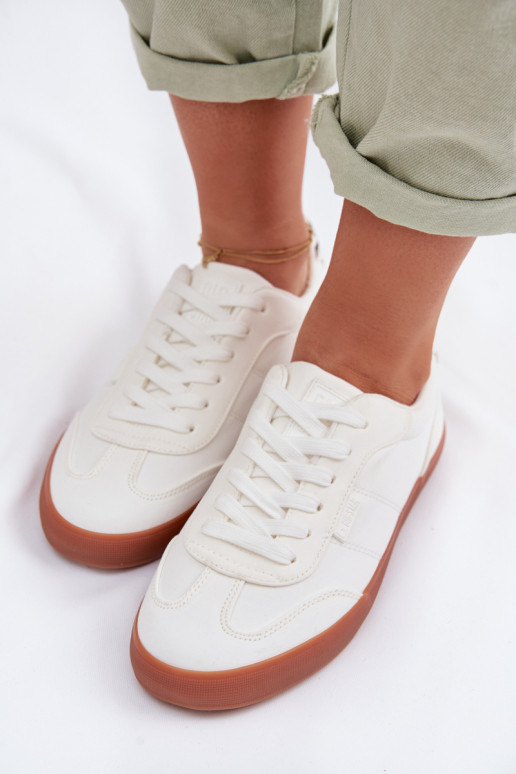 Chaussures modèle baskets Féminin  Big Star TT274357 couleur blanche