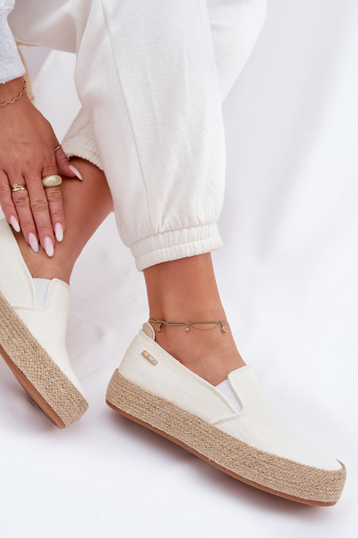 Espadrilles mit einer Plattform Big Star TT274090 elfenbeinfarbe