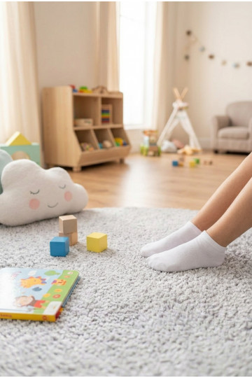 Kindersocken halb hoch glatt weiß 2