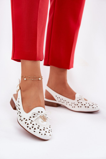 Ballerines ajourées blanches avec talon ouvert 2