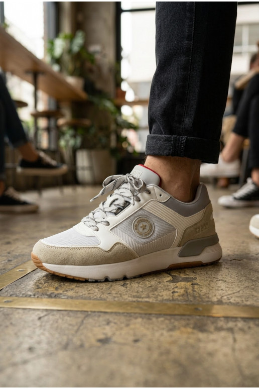 Sneakers Stilvollllschuhe für Männer mit einer Plattform Big Star TT174032 INeiß-blaue Farbe