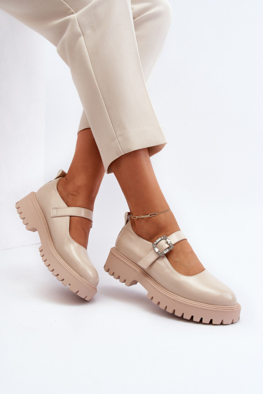 Chaussures en cuir verni pour femme décorer avec boucles beige Lindnessa
