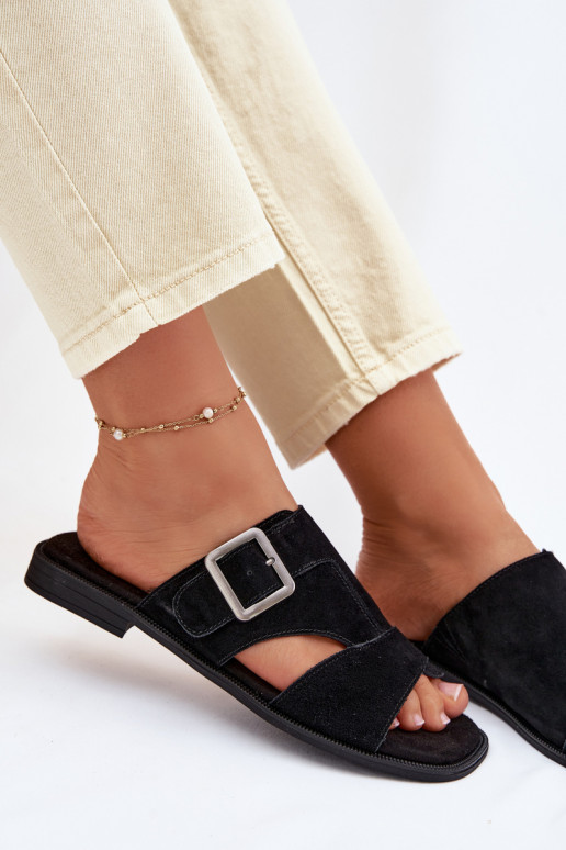 Chaussons femme en daim avec des talons larges avec boucles Big Star TT274477 couleur noire