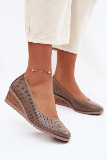 chaussures Féminin avec une plateforme Vinceza 58629 beige 2