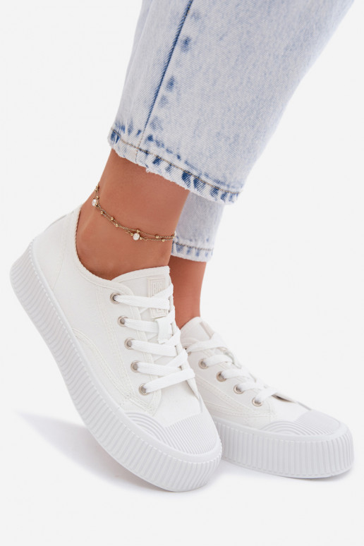 Chaussures de loisirs avec une plateforme Big Star TT274269 couleur blanche