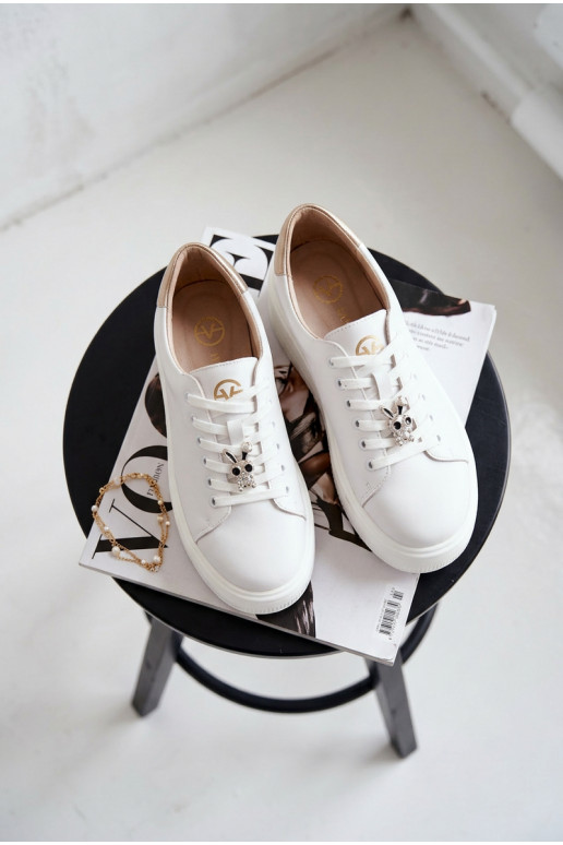 Peau Chaussures modèle baskets Féminin avec une plateformePrzypinką Vinceza 39973 couleur blanche