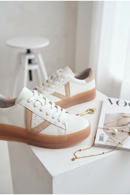 Sneakers Stilvollllschuhe FemininErmöglichtturalnej Skóry mit einer Plattform Vinceza 79597 Zueiße Farbe