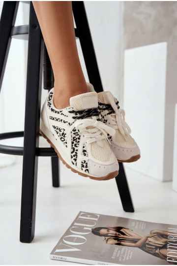 Lederne Wildleder Sneakers für Damen Big Star TT274548 in weißer Farbe