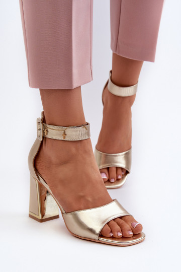 Elegante stijl dames hoge hakken sandalen gouden kleur Rosazara