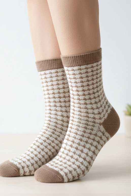 Beige Socken mit Pepita-Muster Sella