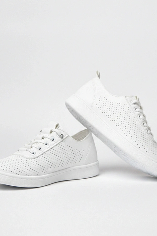 Witte instap perforatiesportschoenen...