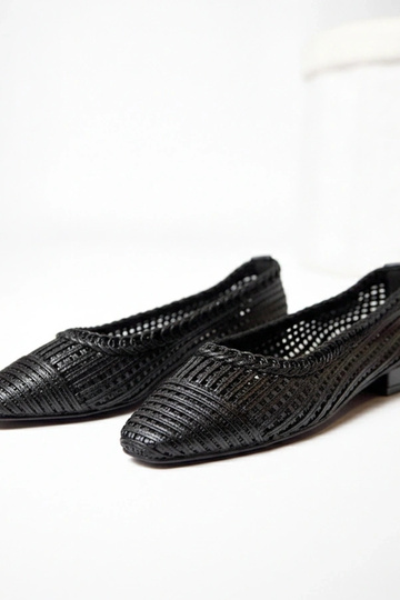 Schwarze Ballerinas mit niedrigem Absatz Simone 2