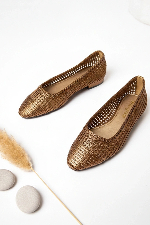 Bruine opengewerkte ballerina's met...