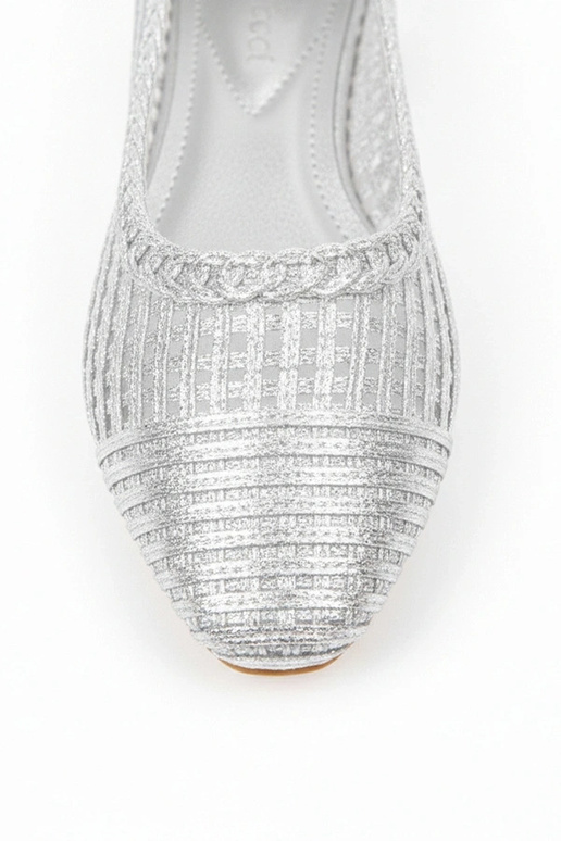 Ballerines argentées ajourées à petit...