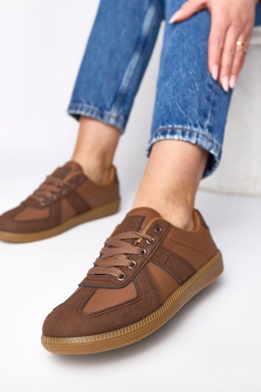 Braune Sneaker mit Plateau Valentine