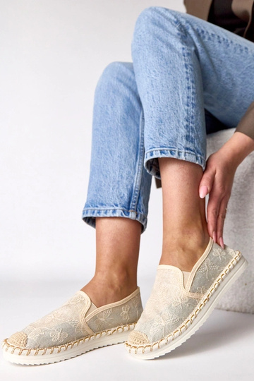 Espadrilles couleur sable... 2