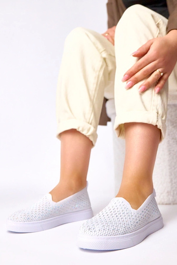Baskets en textile blanches avec des zirconiums Gabrielle