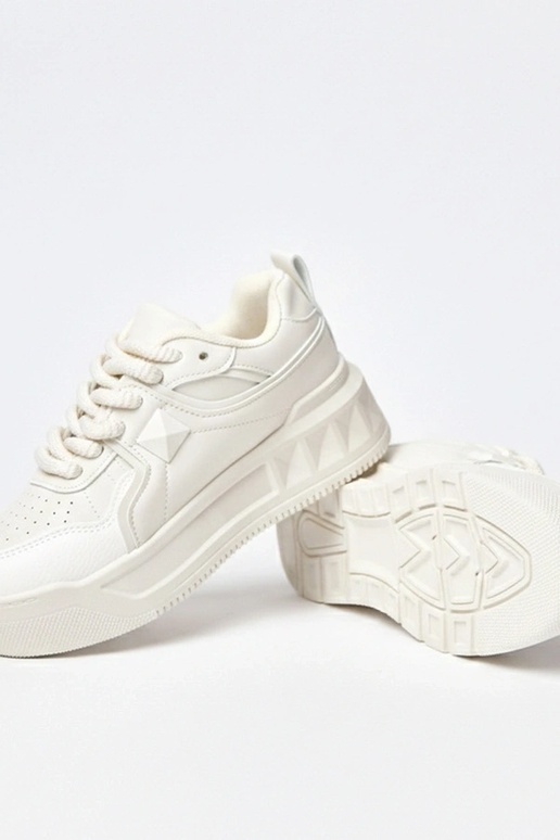Sandkleurige sneakers met platform...