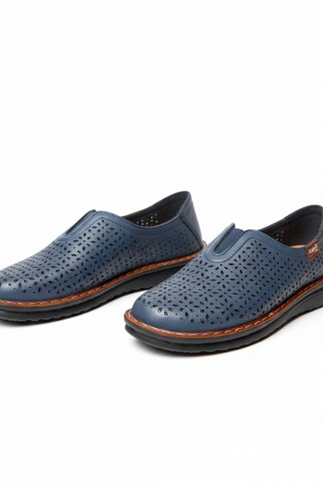 Bottines ajourées bleu...