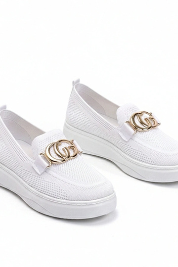 Weiße Slip-On-Stoff-Sneaker...