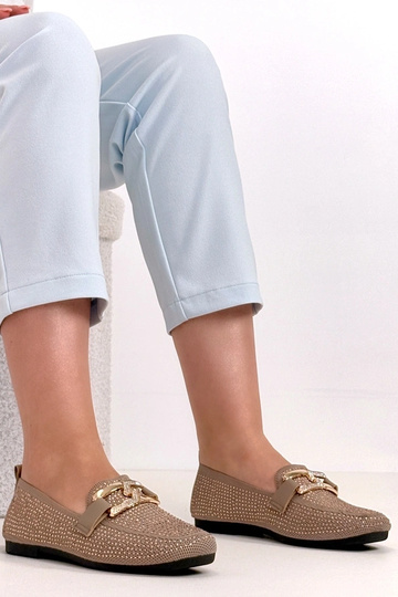 Bruine mocassins versierd...