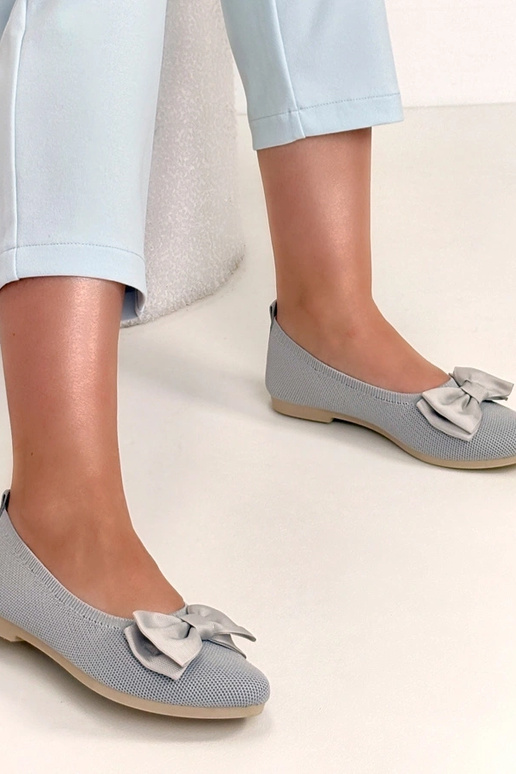 Graue Wildleder-Ballerinas mit...