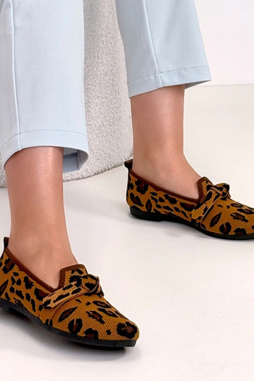 Leopardprint stoffen ballerina's met veters Serenity 2