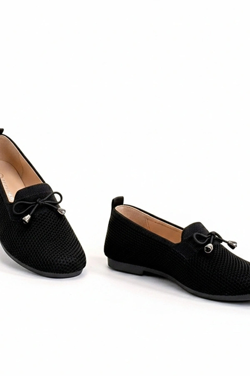 Zwarte stoffen mocassins met strikje...