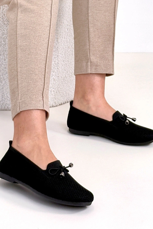 Zwarte stoffen mocassins met strikje...