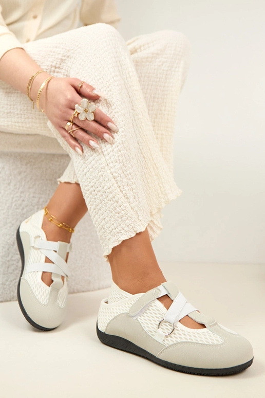 Ballerines de style sportif grises...