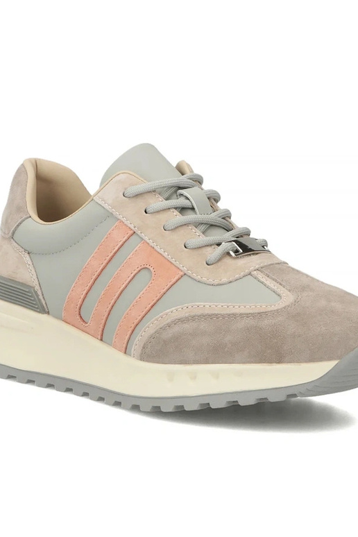 Grijze leren schoenen op platform...