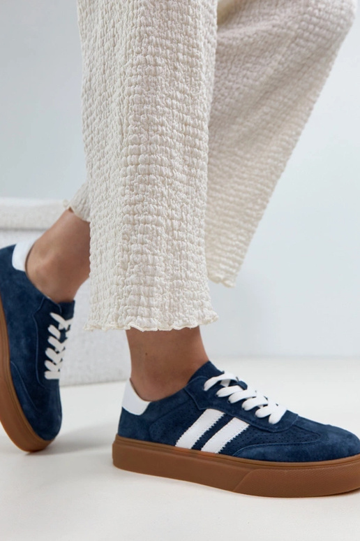 Donkerblauwe leren sneakers met...