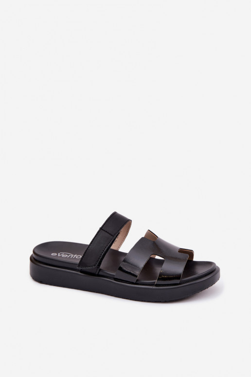 Pantoufles en cuir Fémininavec fermoir adhésifem couleur noire Lemela