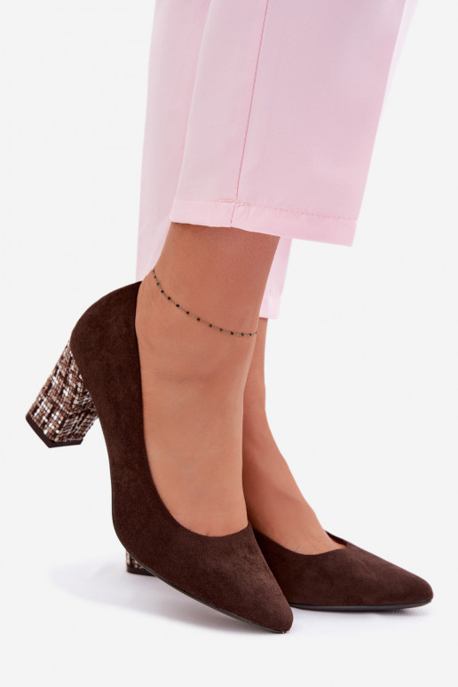 Schoenenvan eco-suèdeu met een stijlvolle hak Sergio Leone PB414 CzekoladoIne