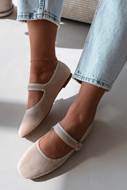 Ballerinas met riemen I Złotą met gespen ivoor Kelisa