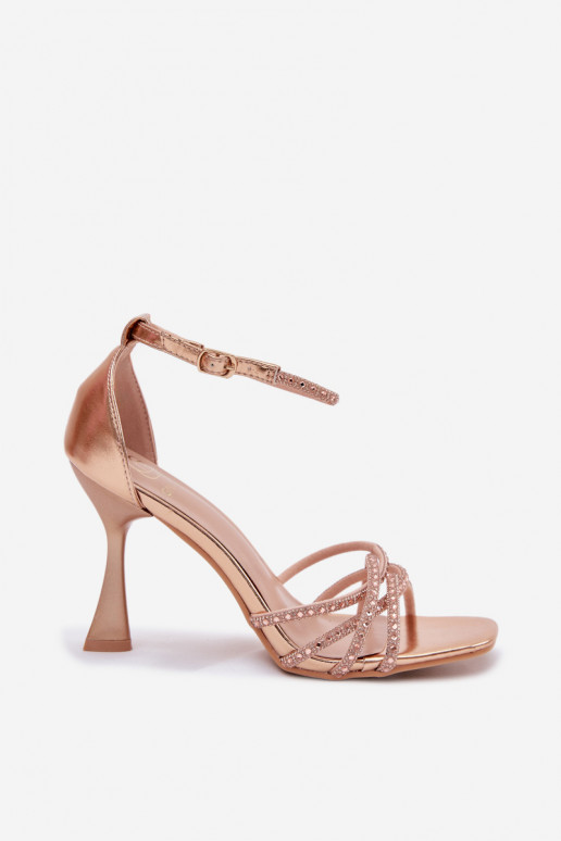 Dames sandalen met hakken met glanzende gaten Szampańskie Redira