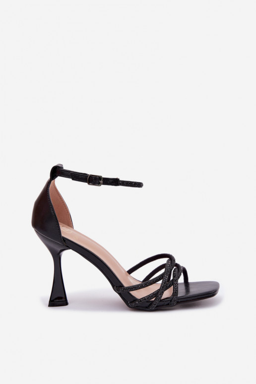 Sandales pour femmes avec des talons aux yeux brillants couleur noire Redira